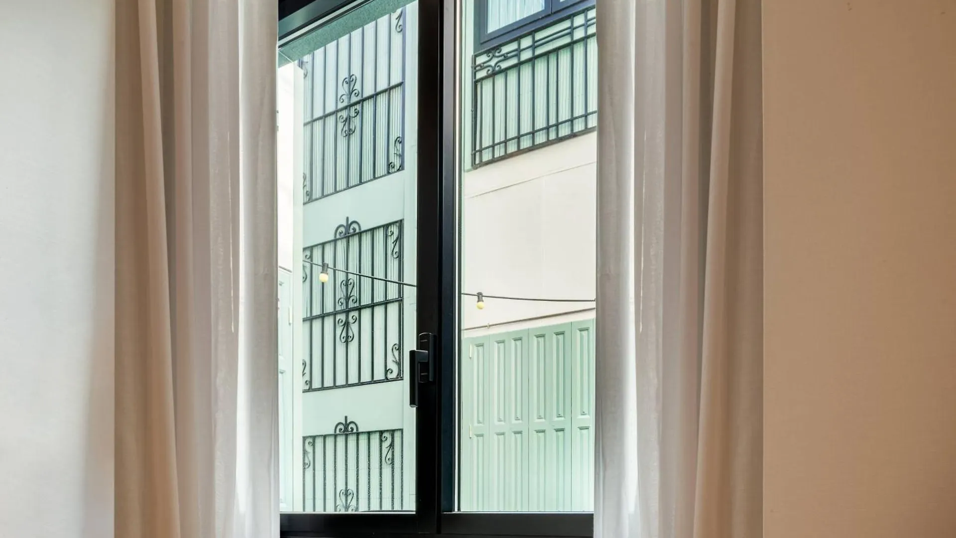 ***** Hotel Cotton House Hotel, Autograph Collection Barcelona España